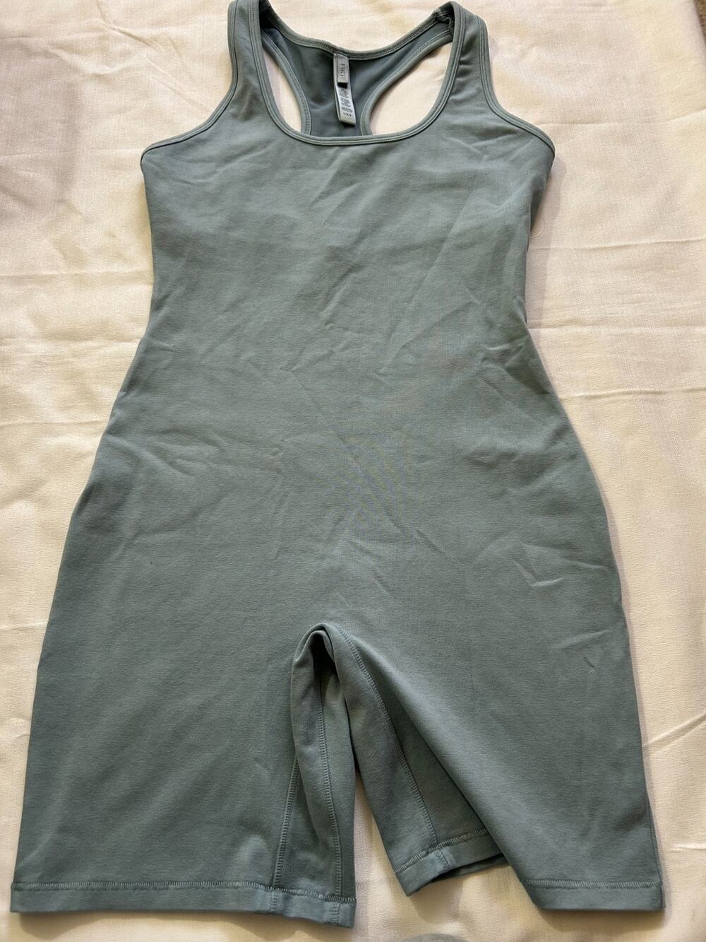 Skims NWOT Outdoor Mid Thigh Bodysuit Romper Blue Chalk Size Large